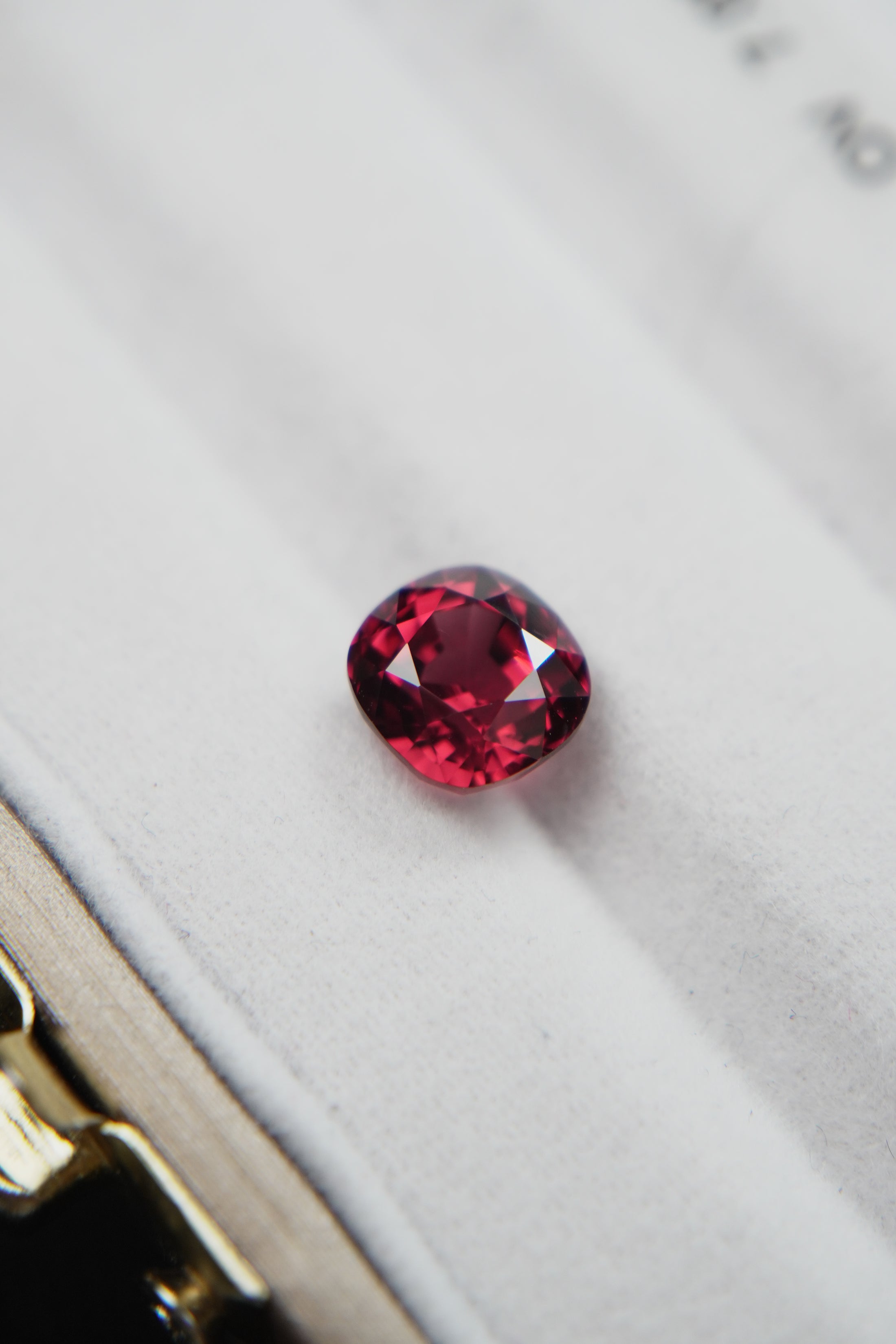 Spinello Rosso 3,11 ct