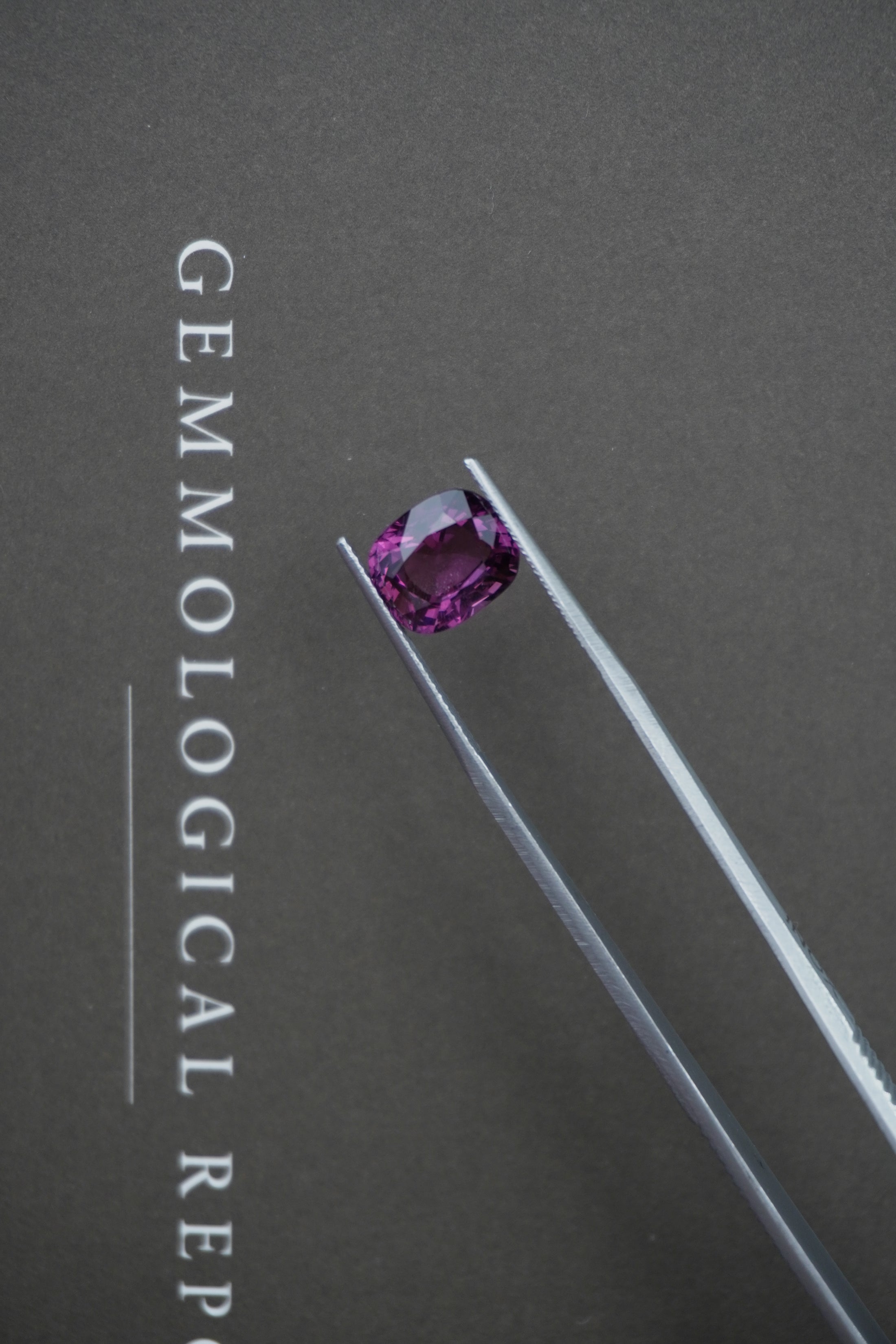 Spinello viola 4,34 ct