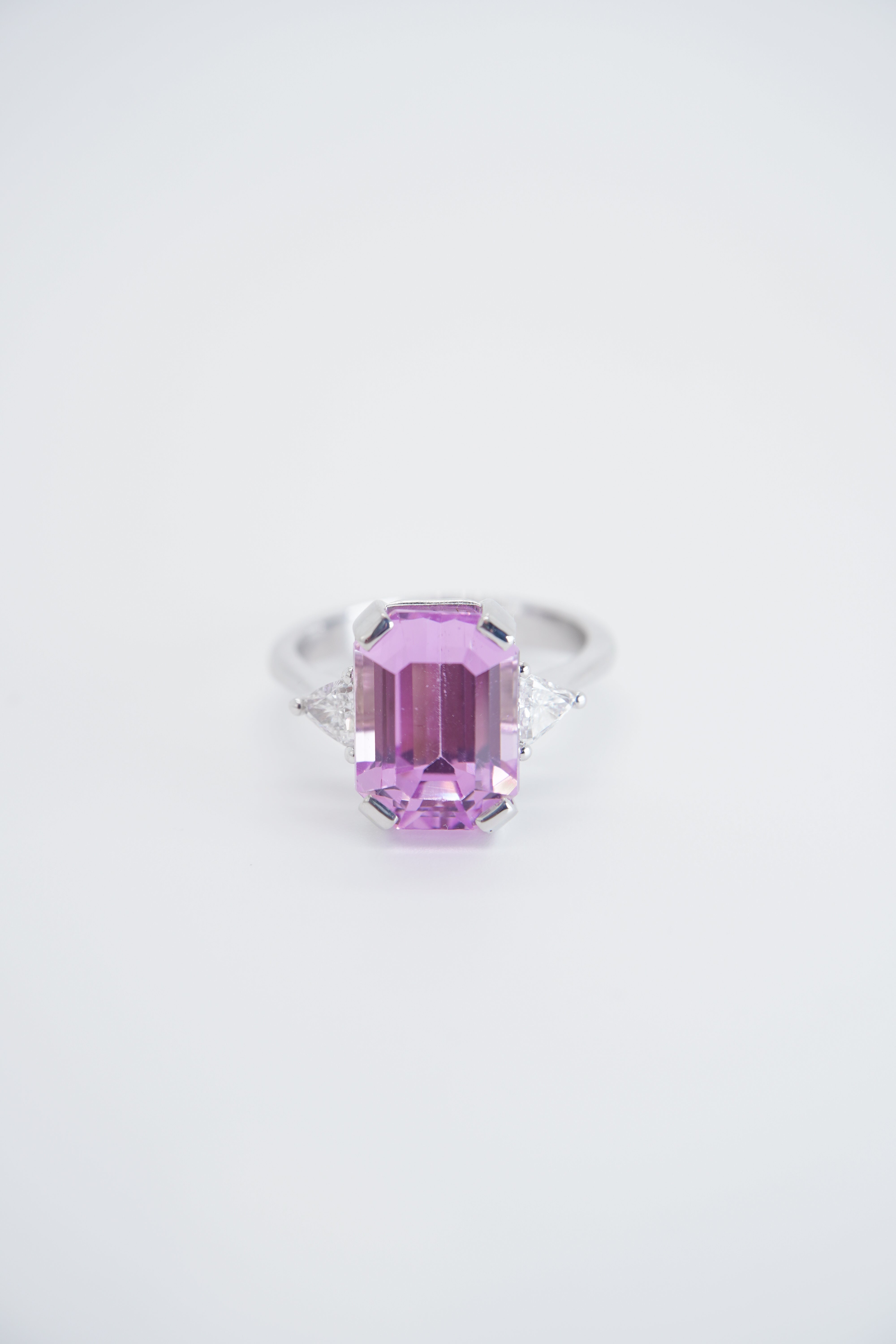 Anello con Kunzite 6,20 ct