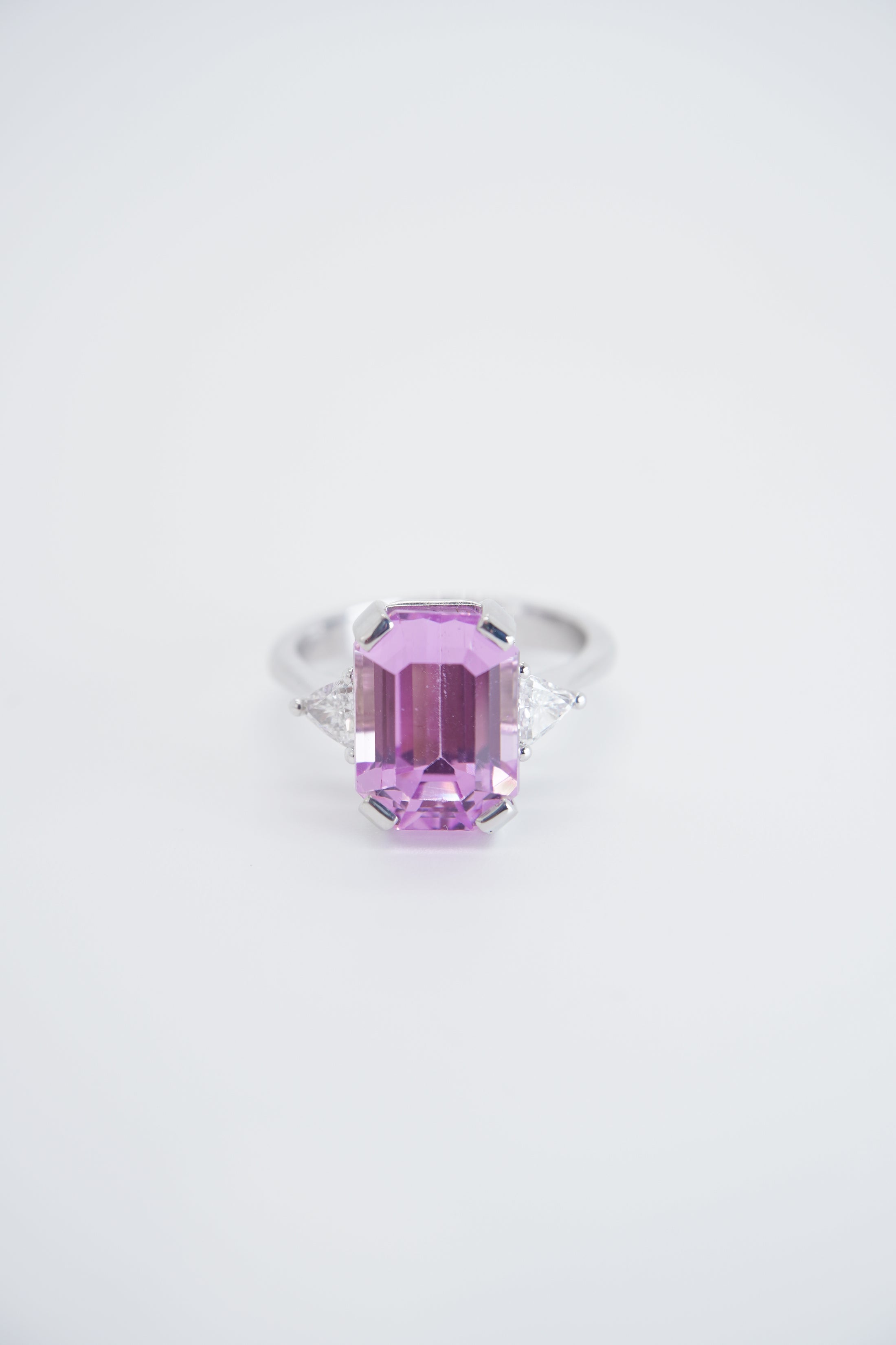 Anello con Kunzite 6,20 ct