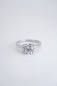 Load image into Gallery viewer, Anello solitario 2,12 ct
