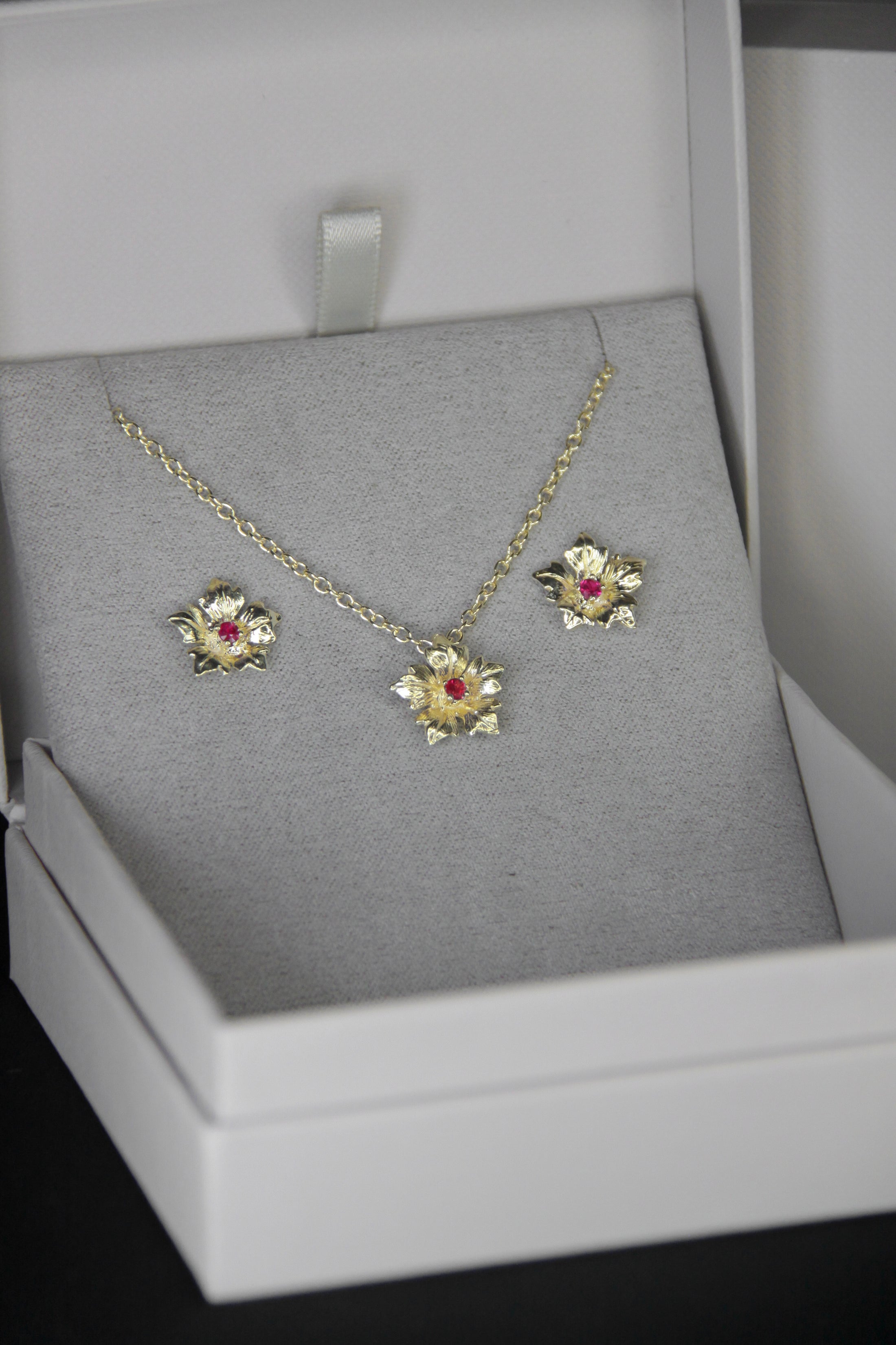 Ruby Necklace &amp; Earrings