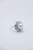 Load image into Gallery viewer, Pearl and Diamond Ring
