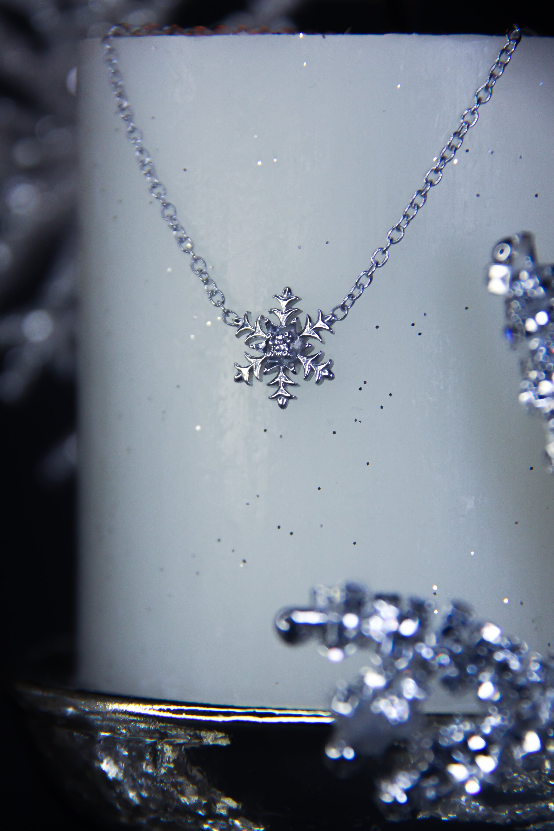 collier FIOCCO di NEVE con DIAMANTE