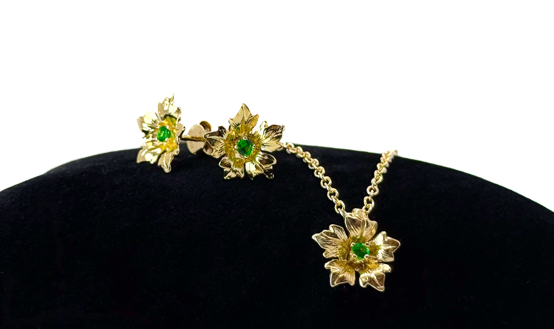 Liberty tsavorite earrings (yellow gold)